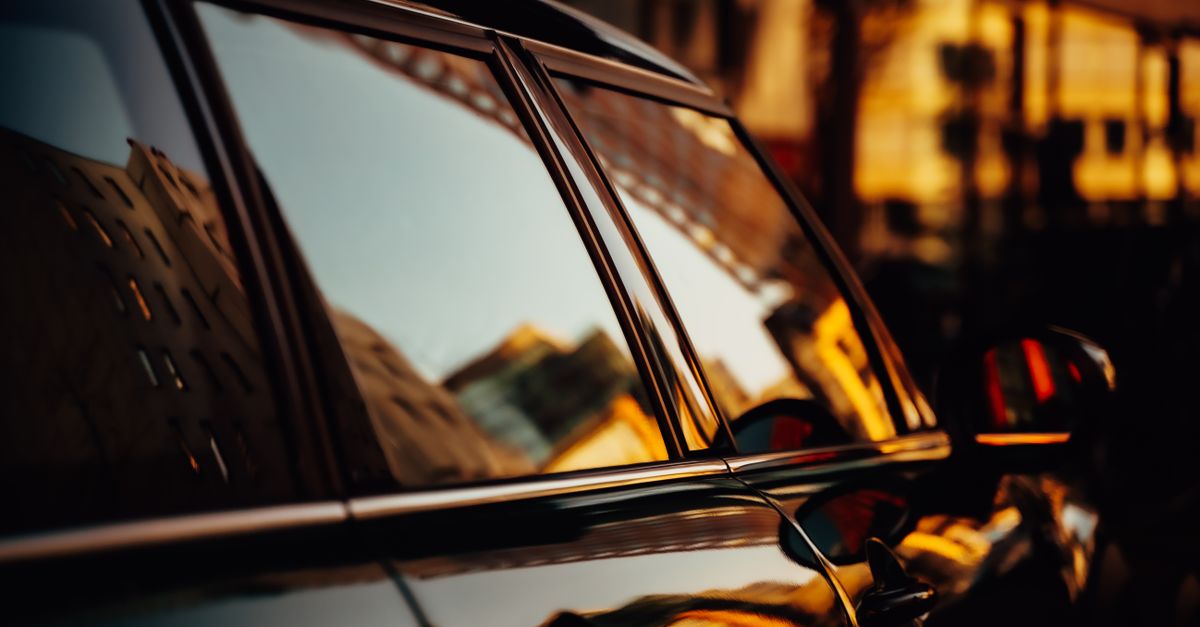 How Carbon Window Tinting Enhances Interior Comfort